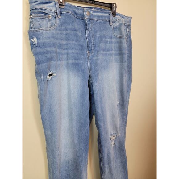 Lane Bryant High Rise Girlfriend Straight Leg Jeans Size 22 Blue Distressed - Picture 3 of 9